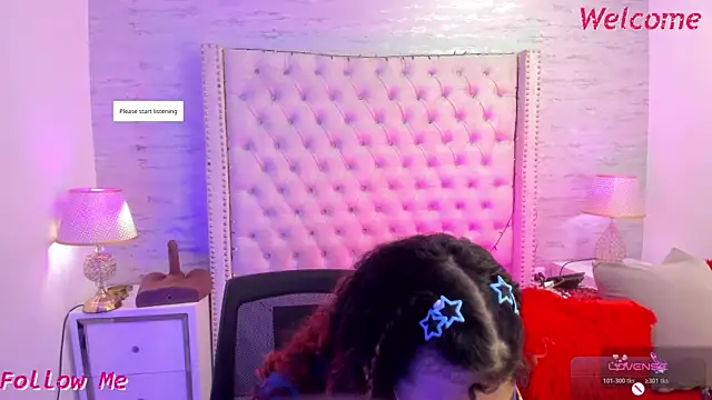 Pamelamiler   online show from May 20, 2026, 12:13 pm