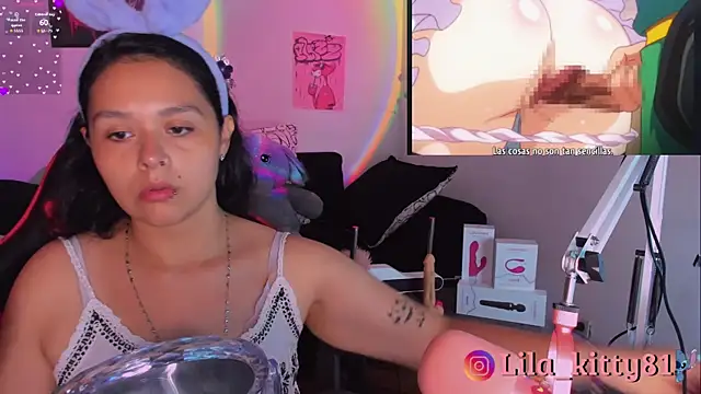 Snapshot of lila_kitty81 chatting on October 30, 2025, 7:44 pm lila kitty81 online show from October 30, 2025, 7:44 pm
