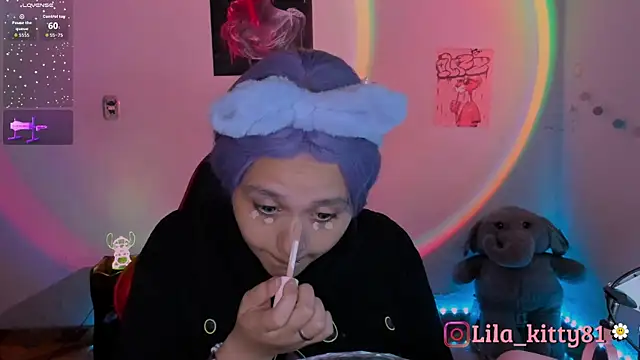 Snapshot of lila_kitty81 chatting on September 11, 2025, 9:48 pm lila kitty81 online show from September 11, 2025, 9:48 pm