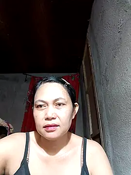 Everleigh mom online show from December 21, 2025, 1:08 am