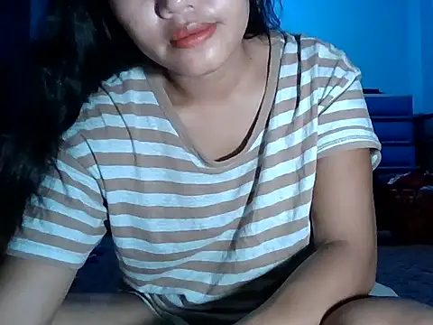 Snapshot of hardworkinggirl chatting on December 17, 2025, 4:23 pm hardworkinggirl online show from December 17, 2025, 4:23 pm