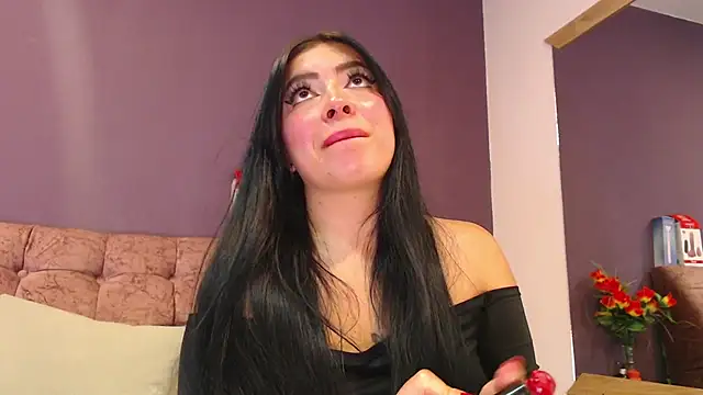 KateWelsin online show from March 19, 2026, 7:58 pm