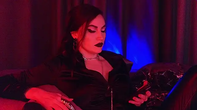 AliceJameson online show from February 9, 2026, 9:02 pm