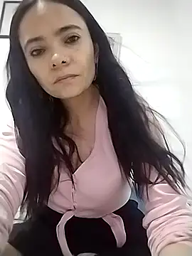 Cami Konor online show from October 22, 2025, 7:13 pm