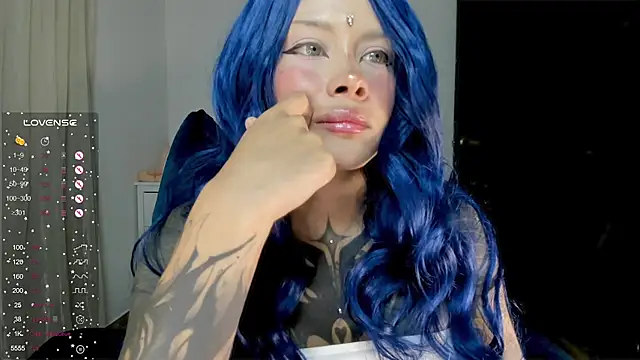Snapshot of AlinaLukyanova chatting on April 29, 2026, 4:05 am AlinaLukyanova online show from April 29, 2026, 4:05 am