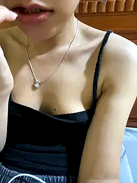 Sayhi xo online show from October 31, 2025, 3:08 pm