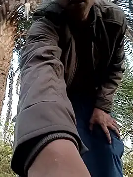 Snapshot of Asish_007 chatting on January 13, 2026, 11:25 am Asish 007 online show from January 13, 2026, 11:25 am