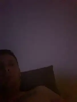 Snapshot of KennyStrip chatting on March 26, 2026, 8:40 pm KennyStrip online show from March 26, 2026, 8:40 pm