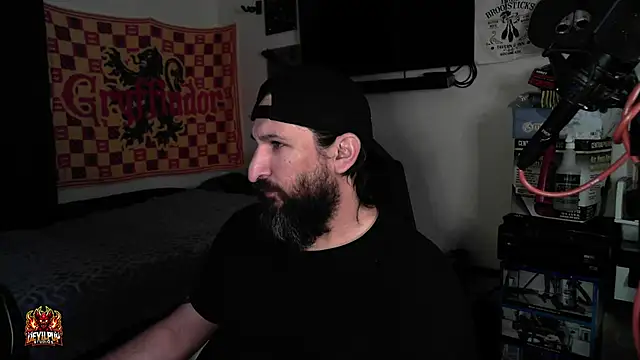 Snapshot of DevilPup75_ chatting on April 14, 2026, 8:19 am DevilPup75 online show from April 14, 2026, 8:19 am