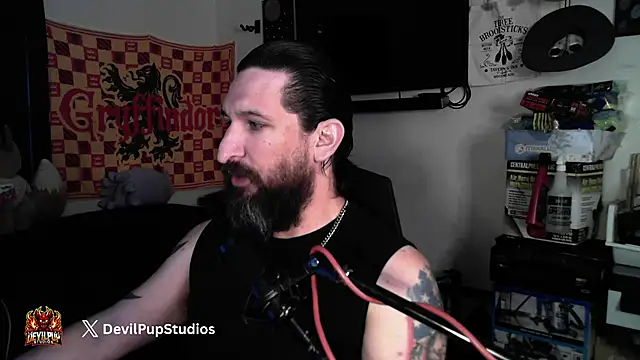 Snapshot of DevilPup75_ chatting on March 30, 2026, 6:09 pm DevilPup75 online show from March 30, 2026, 6:09 pm