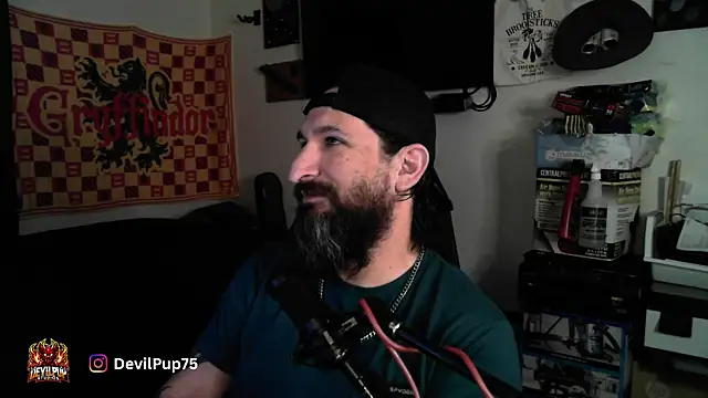 Snapshot of DevilPup75_ chatting on April 8, 2026, 3:19 am DevilPup75 online show from April 8, 2026, 3:19 am