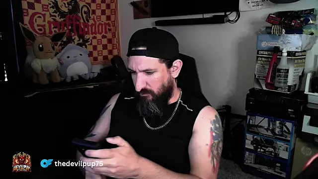 Snapshot of DevilPup75_ chatting on March 31, 2026, 8:55 pm DevilPup75 online show from March 31, 2026, 8:55 pm