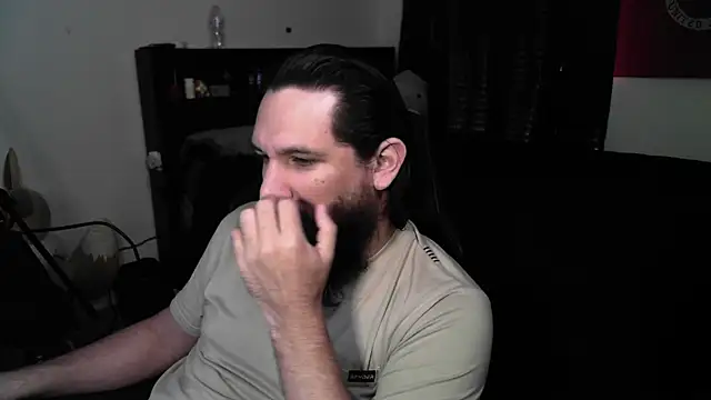 Snapshot of DevilPup75_ chatting on May 13, 2026, 4:25 pm DevilPup75 online show from May 13, 2026, 4:25 pm