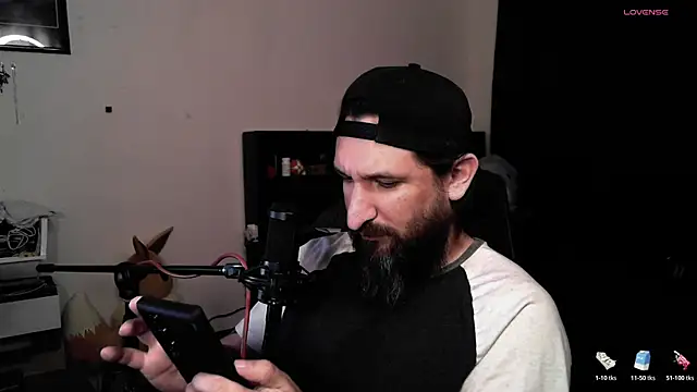 Snapshot of DevilPup75_ chatting on May 5, 2026, 7:22 am DevilPup75 online show from May 5, 2026, 7:22 am