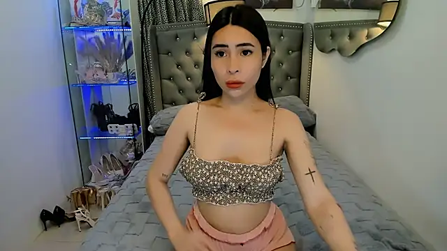 Claudia empress online show from November 30, 2025, 5:47 pm