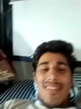 Snapshot of HarryChoudhary21 chatting on December 14, 2025, 8:42 am HarryChoudhary21 online show from December 14, 2025, 8:42 am