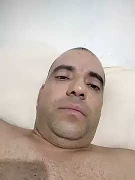 Viniciusnasuavagina online show from October 15, 2025, 12:20 am