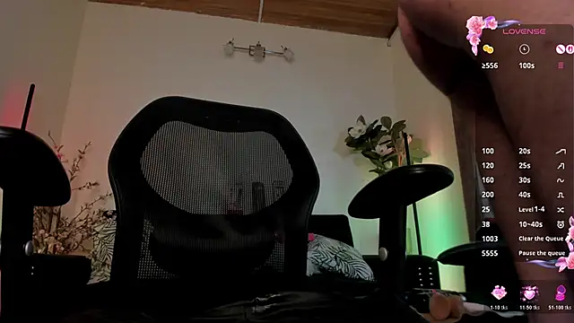 tyler jones  online show from February 9, 2026, 5:27 am