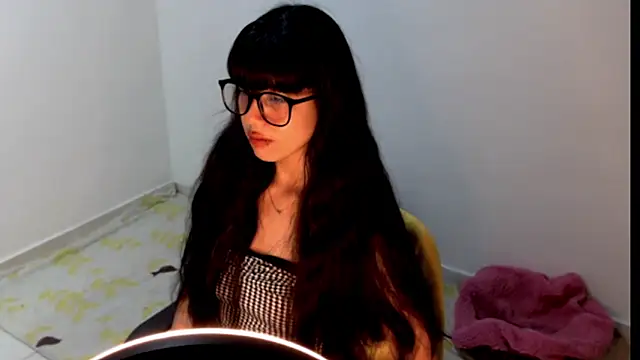 Snapshot of meganmiauu chatting on May 24, 2026, 4:56 am meganmiauu online show from May 24, 2026, 4:56 am
