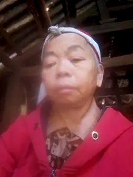 VangLe73 online show from November 30, 2025, 8:37 am