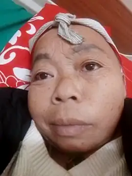 VangLe73 online show from December 18, 2025, 1:26 pm