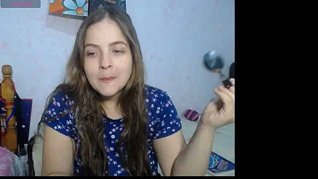 Pregnant Kloe online show from November 23, 2025, 7:57 pm