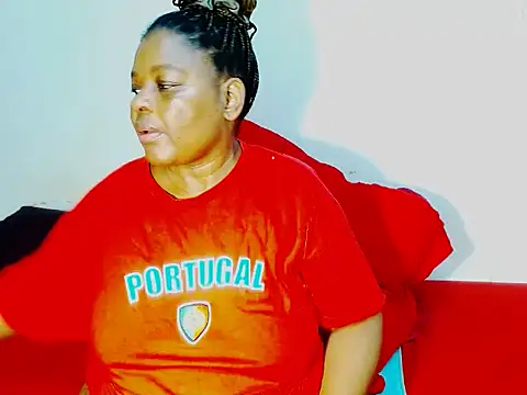 Snapshot of Love-Racheal75 chatting on February 25, 2026, 5:24 pm Love-Racheal75 online show from February 25, 2026, 5:24 pm