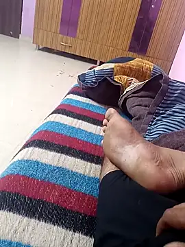 Snapshot of hard_boy9455 chatting on February 6, 2026, 1:23 am hard boy9455 online show from February 6, 2026, 1:23 am