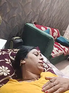 Soniya Roy online show from May 26, 2026, 2:42 am