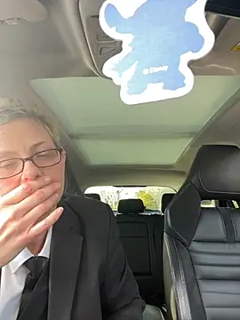 Curvy-Jinx online show from November 13, 2025, 1:15 pm