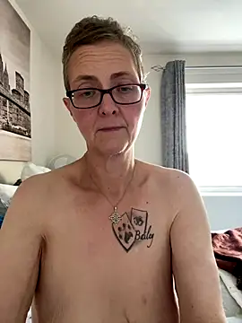 Curvy-Jinx online show from October 24, 2025, 7:51 am