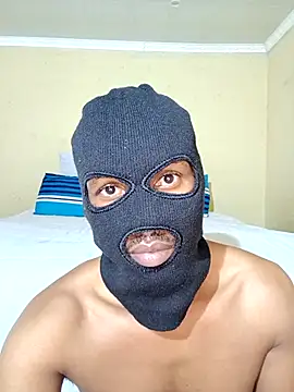 BellsStyles online show from October 31, 2025, 5:26 am