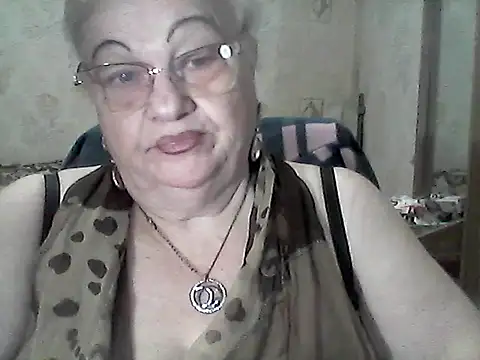 NatalieNorth online show from November 3, 2025, 9:29 pm