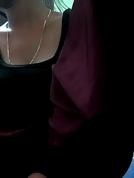 sakshi5533 online show from September 14, 2025, 5:46 pm