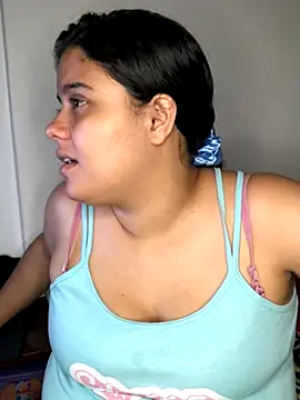 Snapshot of luisahot_9727 chatting on November 23, 2025, 5:39 am luisahot 9727 online show from November 23, 2025, 5:39 am