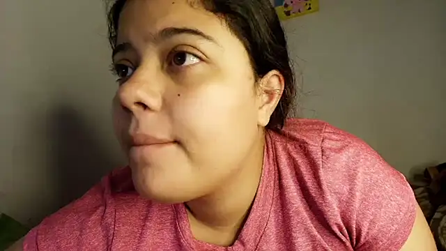 Snapshot of luisahot_9727 chatting on December 20, 2025, 10:07 am luisahot 9727 online show from December 20, 2025, 10:07 am