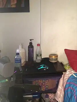 Snapshot of luisahot_9727 chatting on November 30, 2025, 6:25 am luisahot 9727 online show from November 30, 2025, 6:25 am