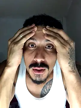 Owenferrara online show from November 23, 2025, 4:00 am