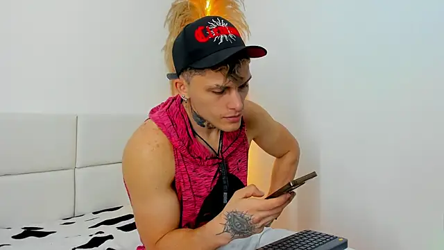 Snapshot of Kieran_kian chatting on March 3, 2026, 12:06 am Kieran kian online show from March 3, 2026, 12:06 am