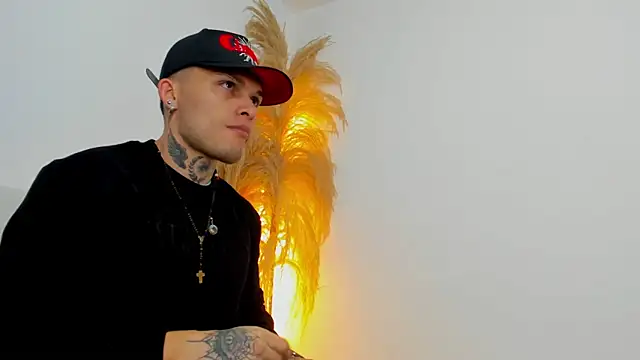 Snapshot of Kieran_kian chatting on February 23, 2026, 2:46 am Kieran kian online show from February 23, 2026, 2:46 am