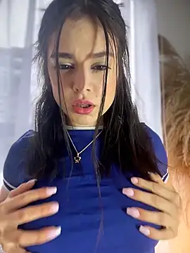 Sofi Leal online show from March 28, 2026, 12:50 pm