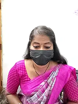 Snapshot of tamil_Sigappu_Roja chatting on May 27, 2026, 1:57 am tamil Sigappu Roja online show from May 27, 2026, 1:57 am