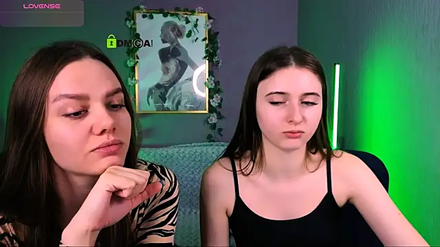 nekky mouse online show from November 29, 2025, 11:32 am