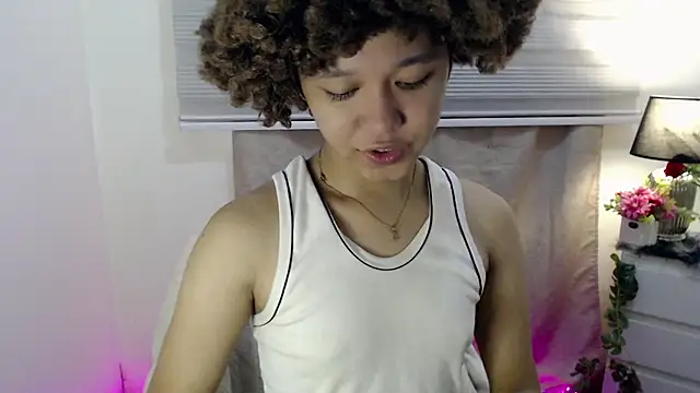 9INCHESHARDCOCK online show from November 23, 2025, 11:31 am