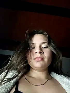 Isa Acosta online show from November 1, 2025, 1:45 am