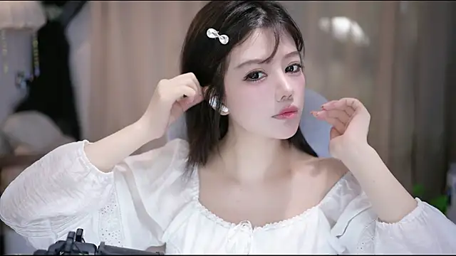 Fortune2Me online show from April 12, 2026, 5:00 am