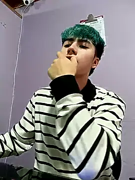 AlexanderCollman online show from October 24, 2025, 7:24 pm