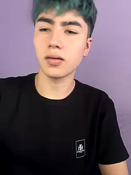 AlexanderCollman online show from November 5, 2025, 9:18 pm