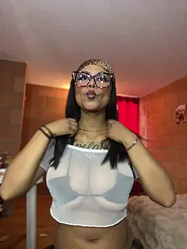 Snapshot of Stefany_44 chatting on June 22, 2026, 8:06 pm Stefany 44 online show from June 22, 2026, 8:06 pm