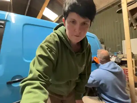 backdoorgalore4you online show from April 3, 2026, 9:38 am